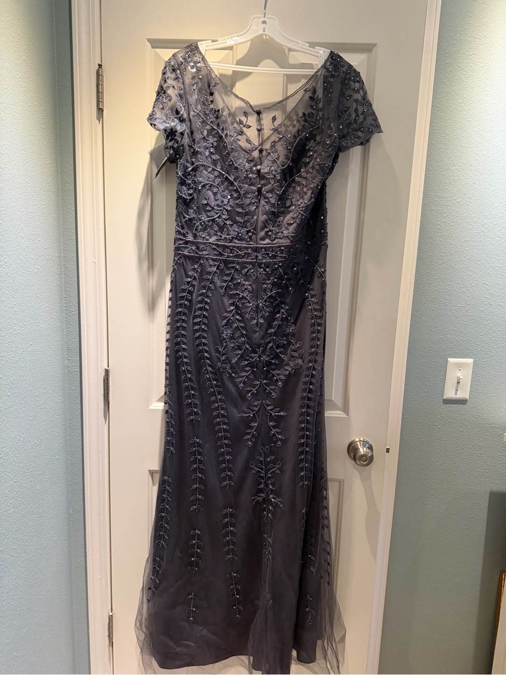 NWT- Christina Wu Elegance Collection Gunmetal Size 20